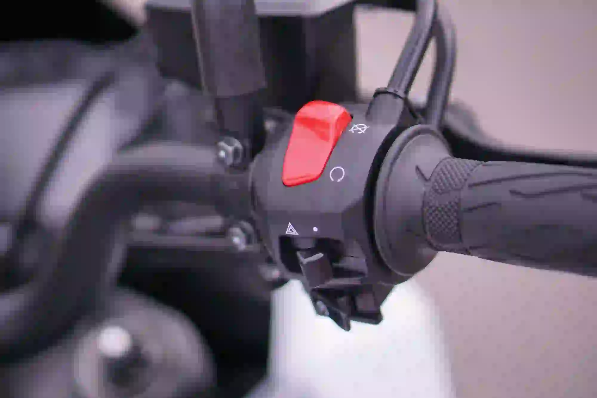 Suzuki Katana 2019 - La prova su strada - 25