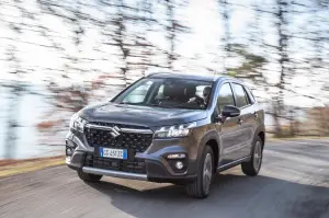 Suzuki S-Cross 2022 primo contatto