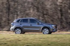 Suzuki S-Cross 2022 primo contatto