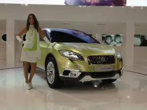 Suzuki S-Cross Concept - Salone di Parigi 2012 - 2