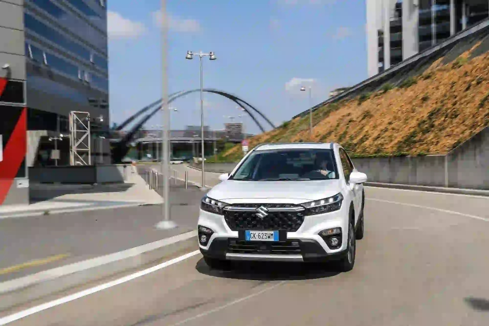 Suzuki S-Cross Hybrid 140V 2022 - 23