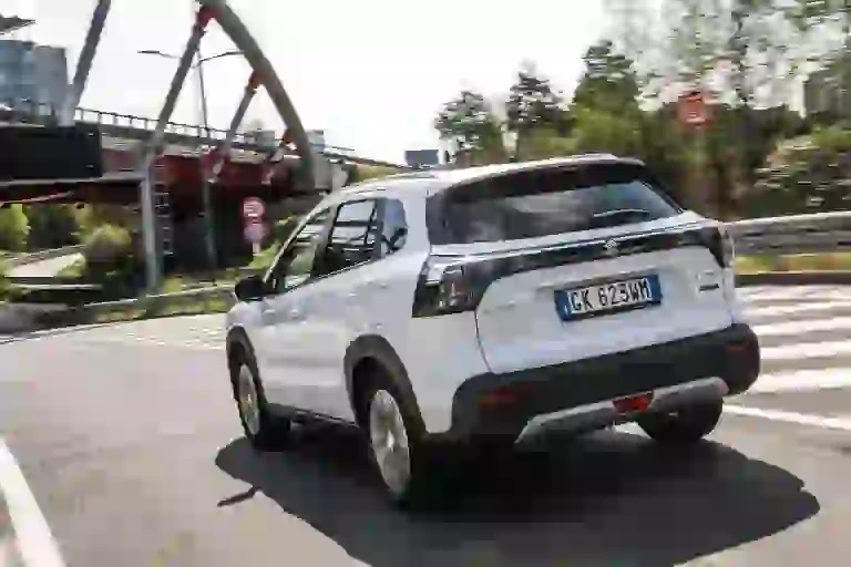 Suzuki S-Cross Hybrid 140V 2022 - 19