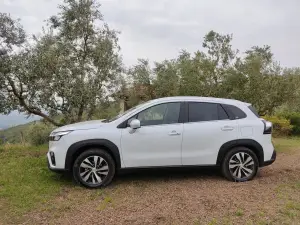 Suzuki S-Cross Hybrid 140V - Prova su strada Verona