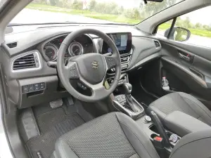 Suzuki S-Cross Hybrid 140V - Prova su strada Verona