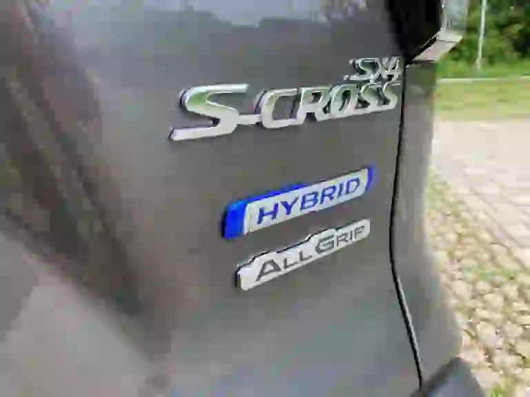 Suzuki S-Cross Hybrid 2022 - Come va - 7