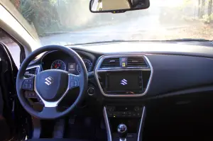 Suzuki S-CROSS MY 2016 nuove foto - Prova su strada
