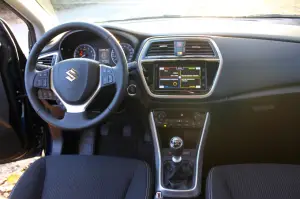 Suzuki S-CROSS MY 2016 nuove foto - Prova su strada