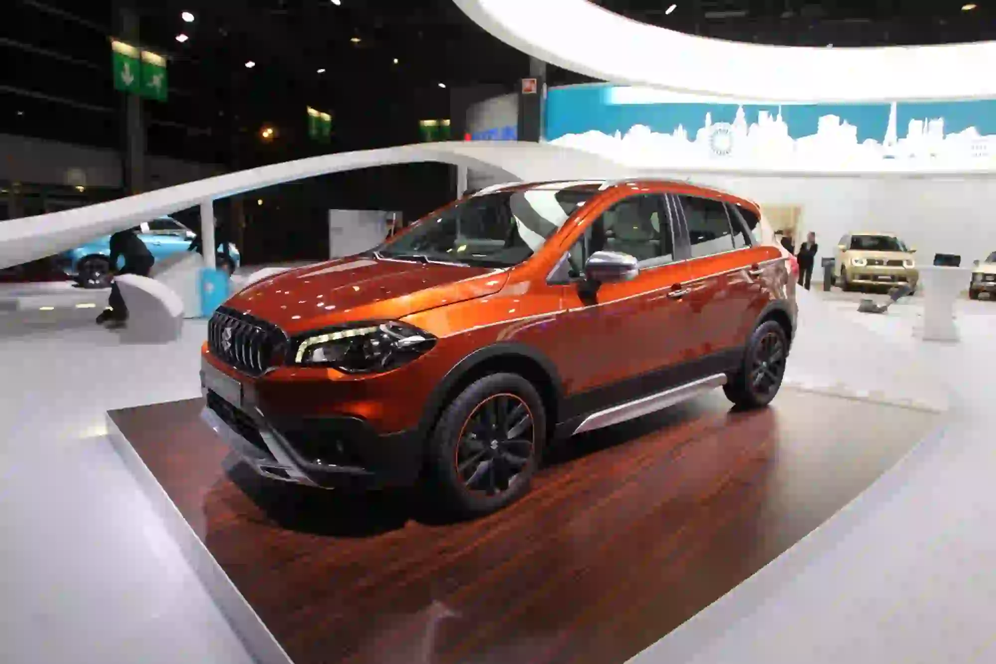 Suzuki S-Cross - Salone di Parigi 2016 - 3