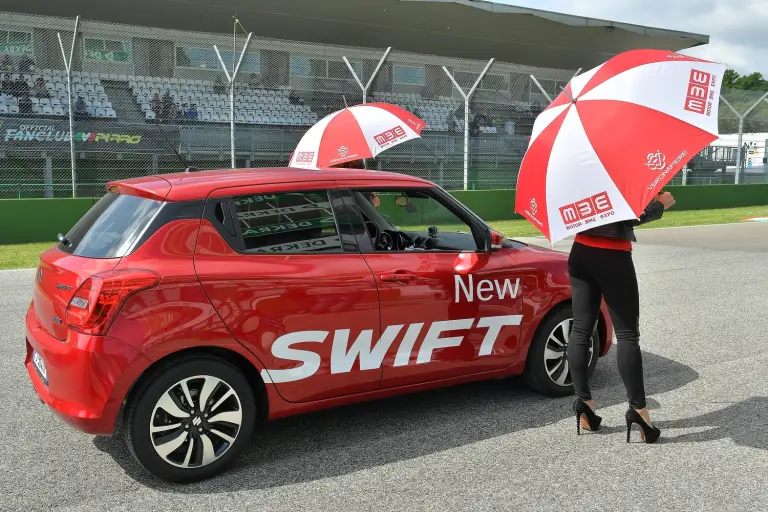 Suzuki SWIFT Auto Ufficiale del Campionato Italiano Velocità 2017 - 1
