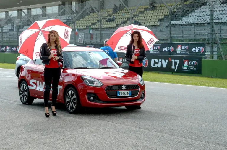 Suzuki SWIFT Auto Ufficiale del Campionato Italiano Velocità 2017 - 5