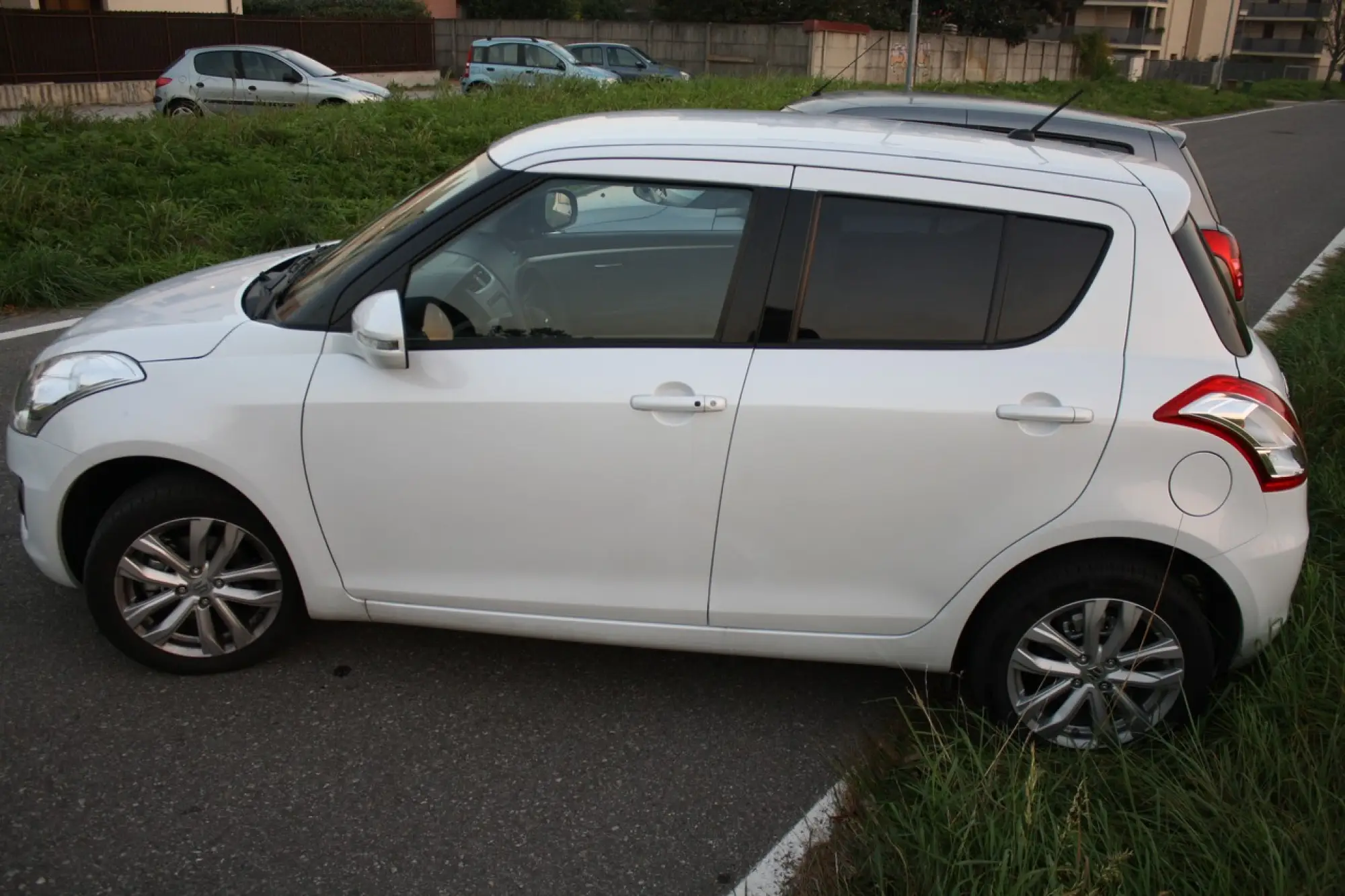 Suzuki Swift DualJet 4x4 - 13