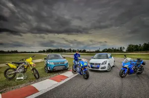 Suzuki Swift GSX-RR Tribute - 1