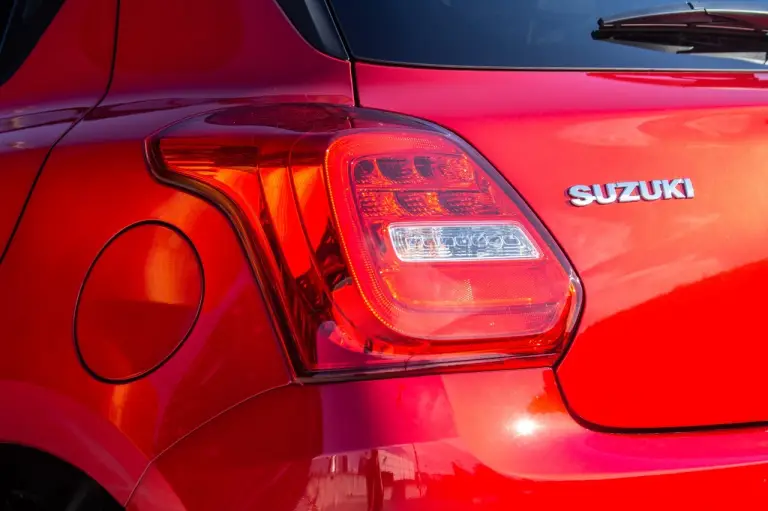 Suzuki Swift Hybrid 2020 - Foto ufficiali - 14
