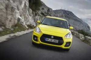 Suzuki Swift Sport 2018 - foto ufficiali - 25