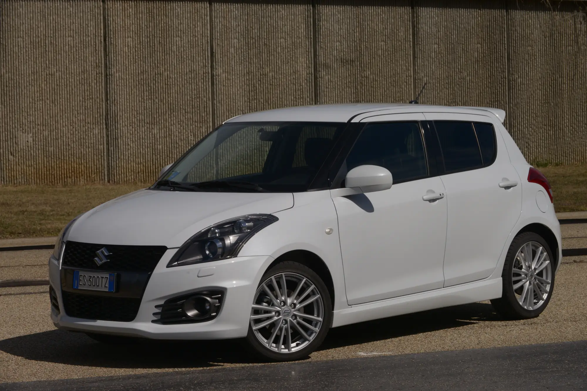 Suzuki Swift Sport 5 porte - 4