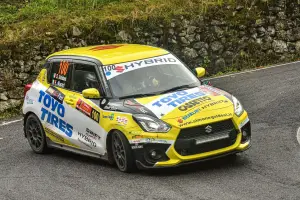 Suzuki Swift Sport Hybrid R1