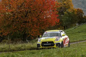 Suzuki Swift Sport Hybrid R1