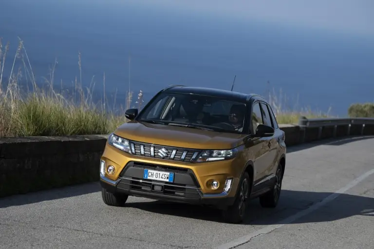 Suzuki Vitara Hybrid 1-5 140V - Foto - 4