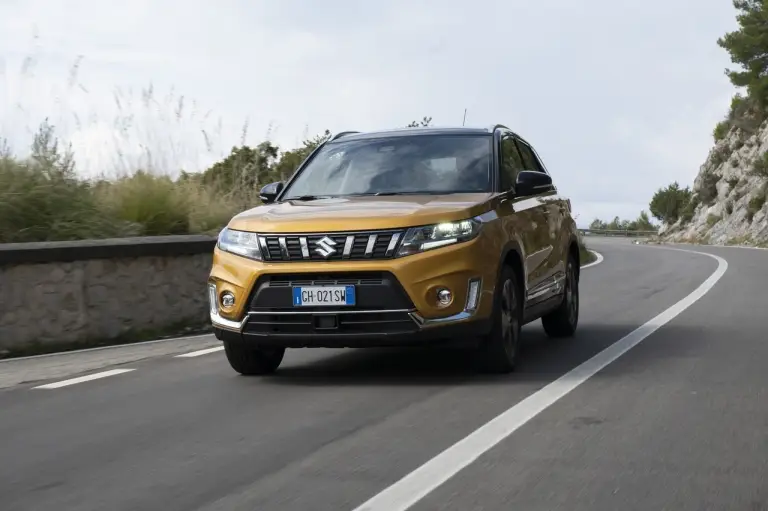 Suzuki Vitara Hybrid 1-5 140V - Foto - 13