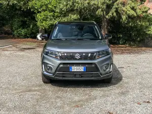 Suzuki Vitara Hybrid 2022 Automatica - Prova su Strada