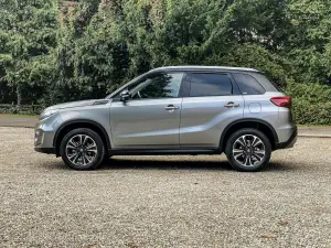 Suzuki Vitara Hybrid 2022 Automatica - Prova su Strada - 5