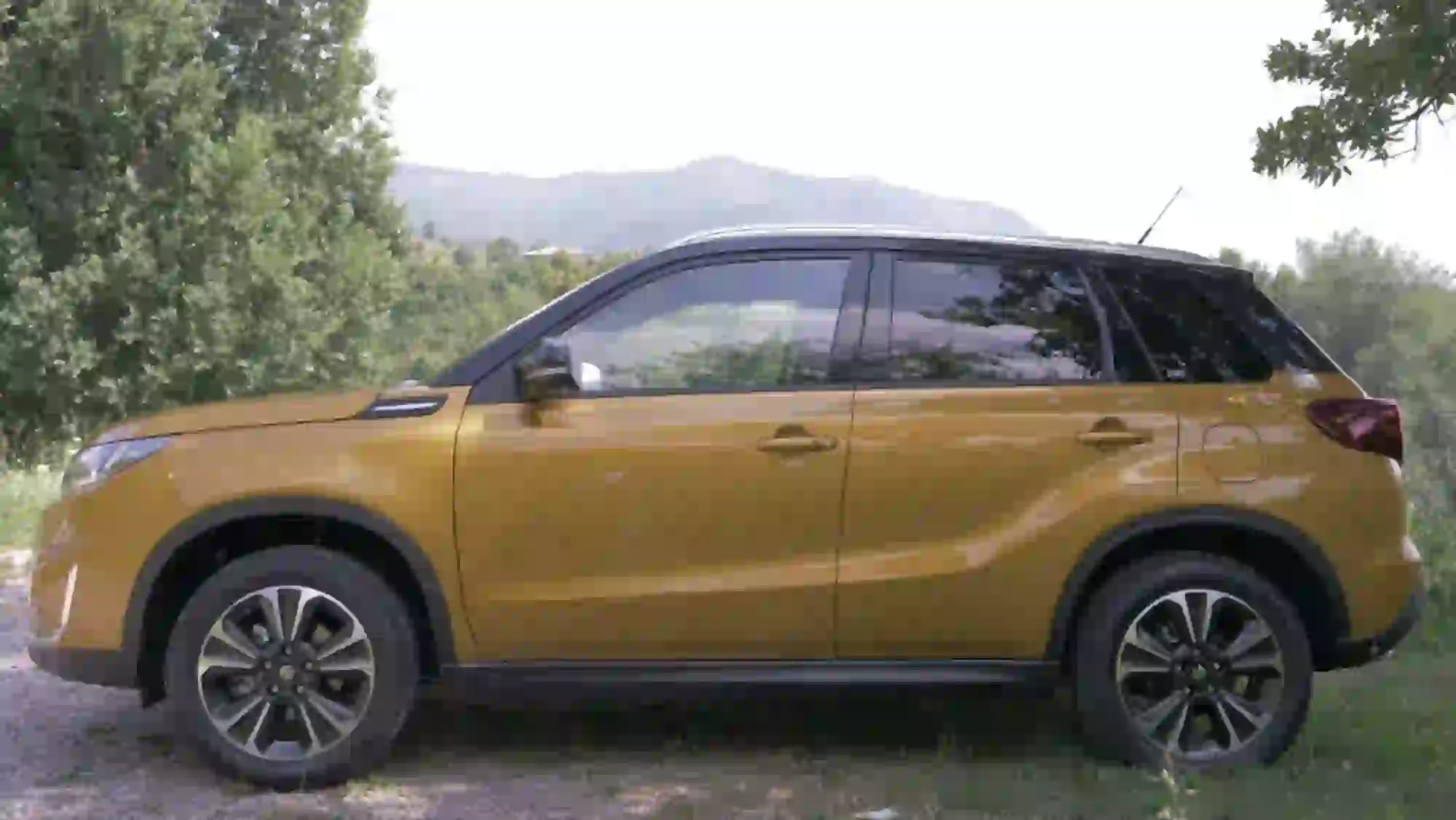 Suzuki Vitara Hybrid - Come Va  - 6