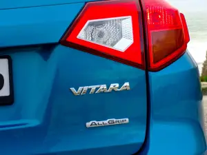 Suzuki Vitara MY 2015 - Primo Contatto - 40