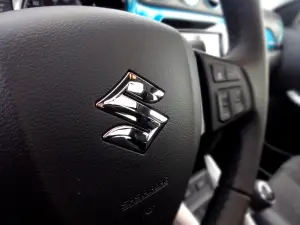 Suzuki Vitara MY 2015 - Primo Contatto - 46