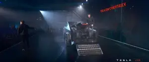 Tesla Cybertruck - 33