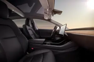 Tesla Model 3 Air Suspension