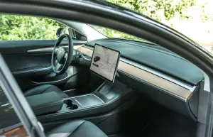 Tesla Model 3 Performance Manhart