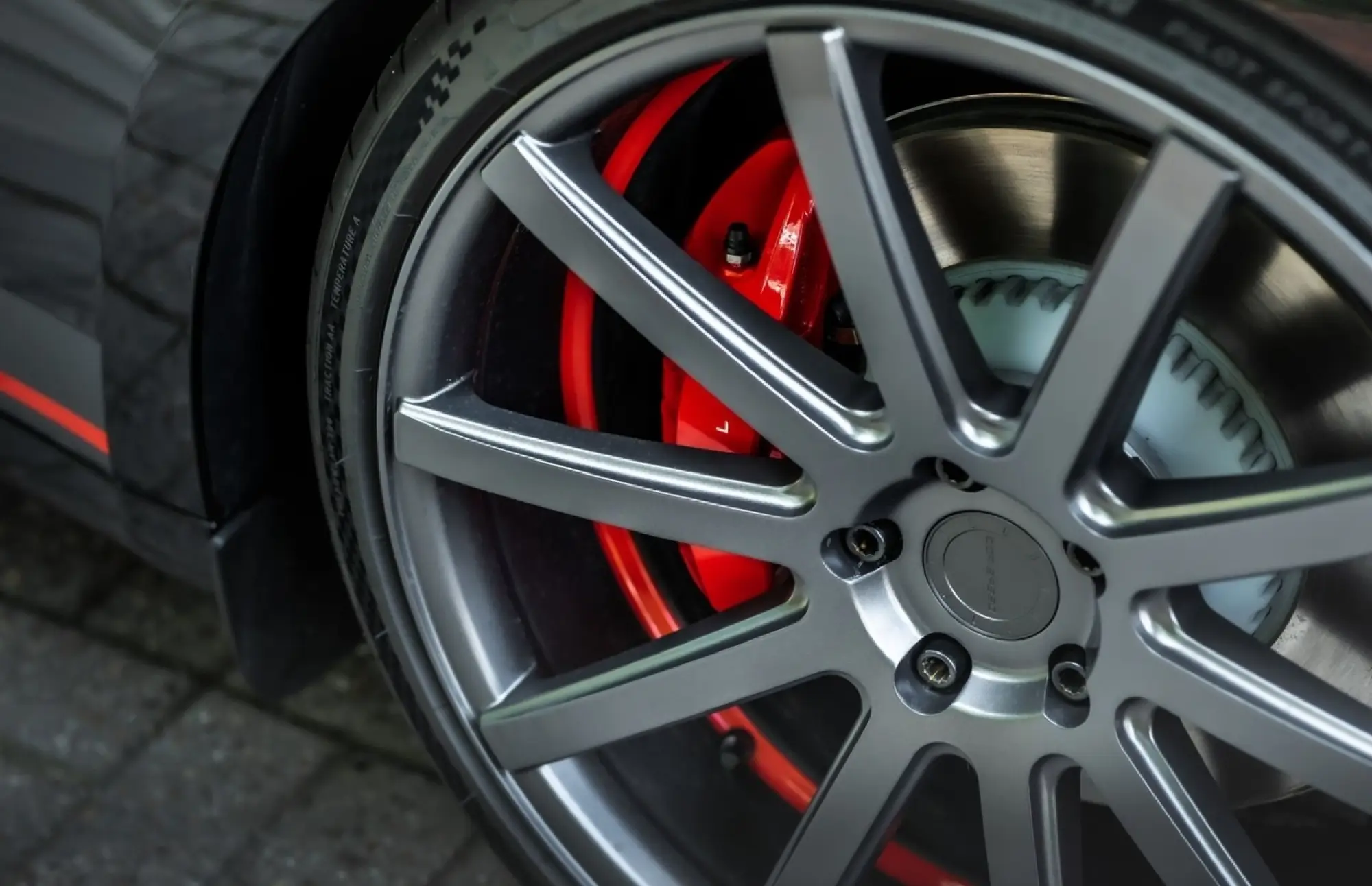 Tesla Model 3 Performance Manhart - 13
