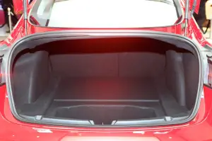 Tesla Model 3 - Salone di Parigi 2018 - 10