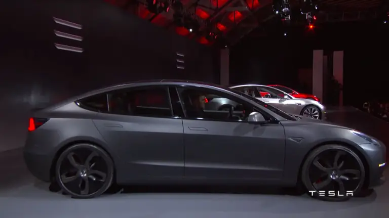 Tesla Model 3 - 33