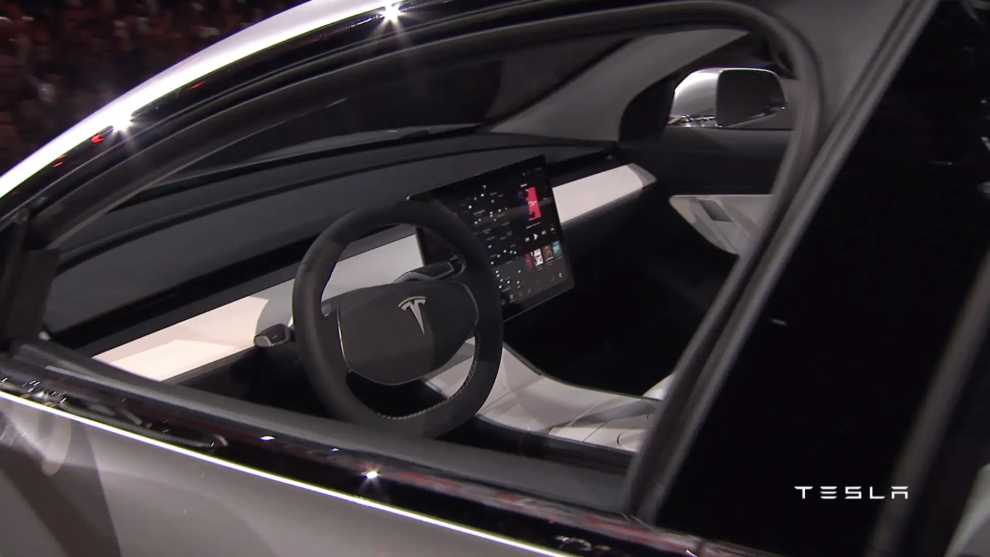 Tesla Model 3 - 9