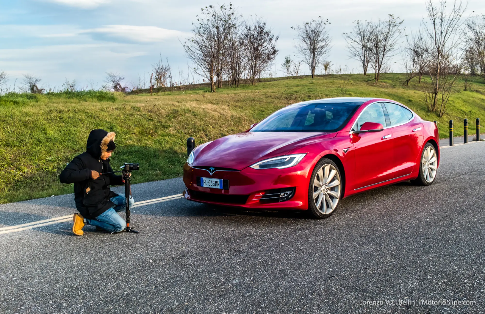 Tesla Model S 100D - Prova su Strada - 16