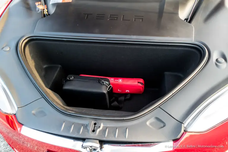 Tesla Model S 100D - Prova su Strada - 34