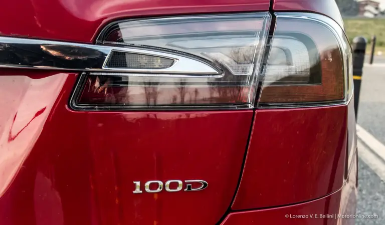 Tesla Model S 100D - Prova su Strada - 48