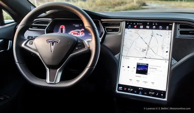 Tesla Model S 100D - Prova su Strada - 51