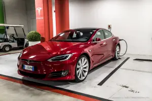 Tesla Model S 100D - Prova su Strada