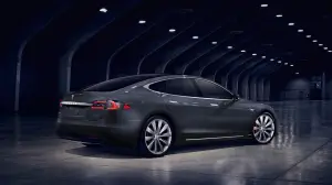 Tesla Model S 2016