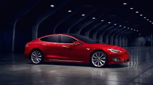 Tesla Model S 2016