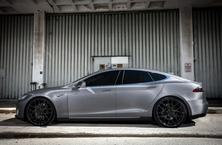 Tesla Model S by Avant Garde Wheels - 6