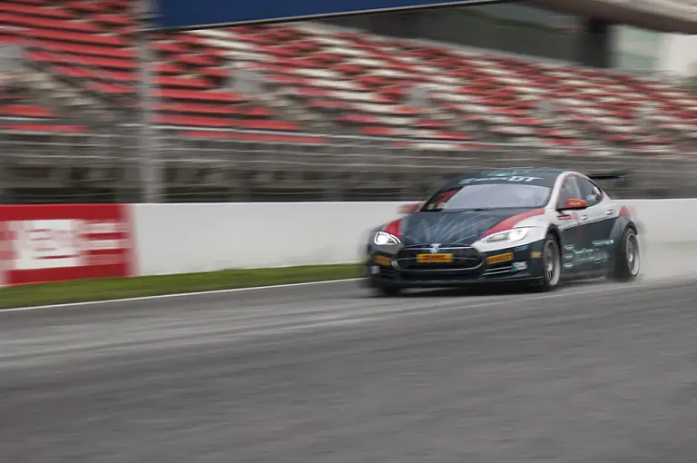 Tesla Model S - Electric GT Championship - 4