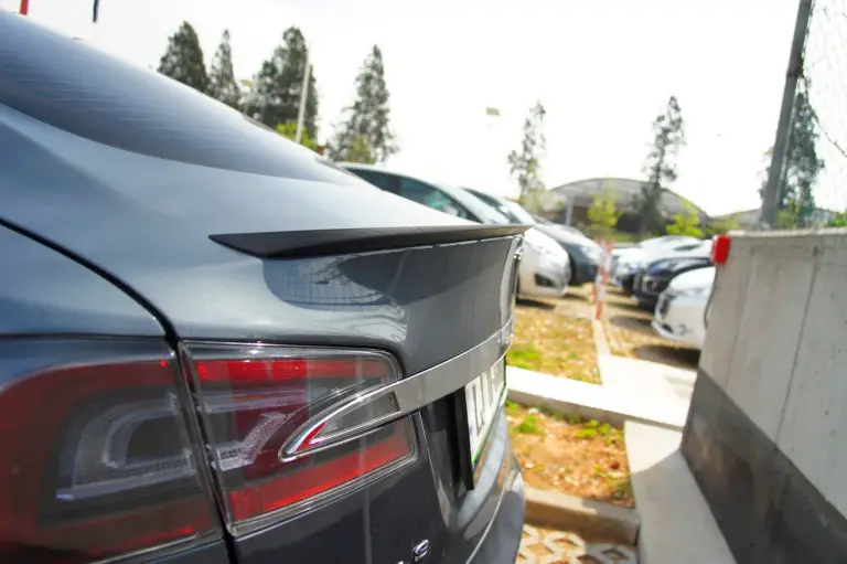 Tesla Model S P85D primo contatto 2015 - 9