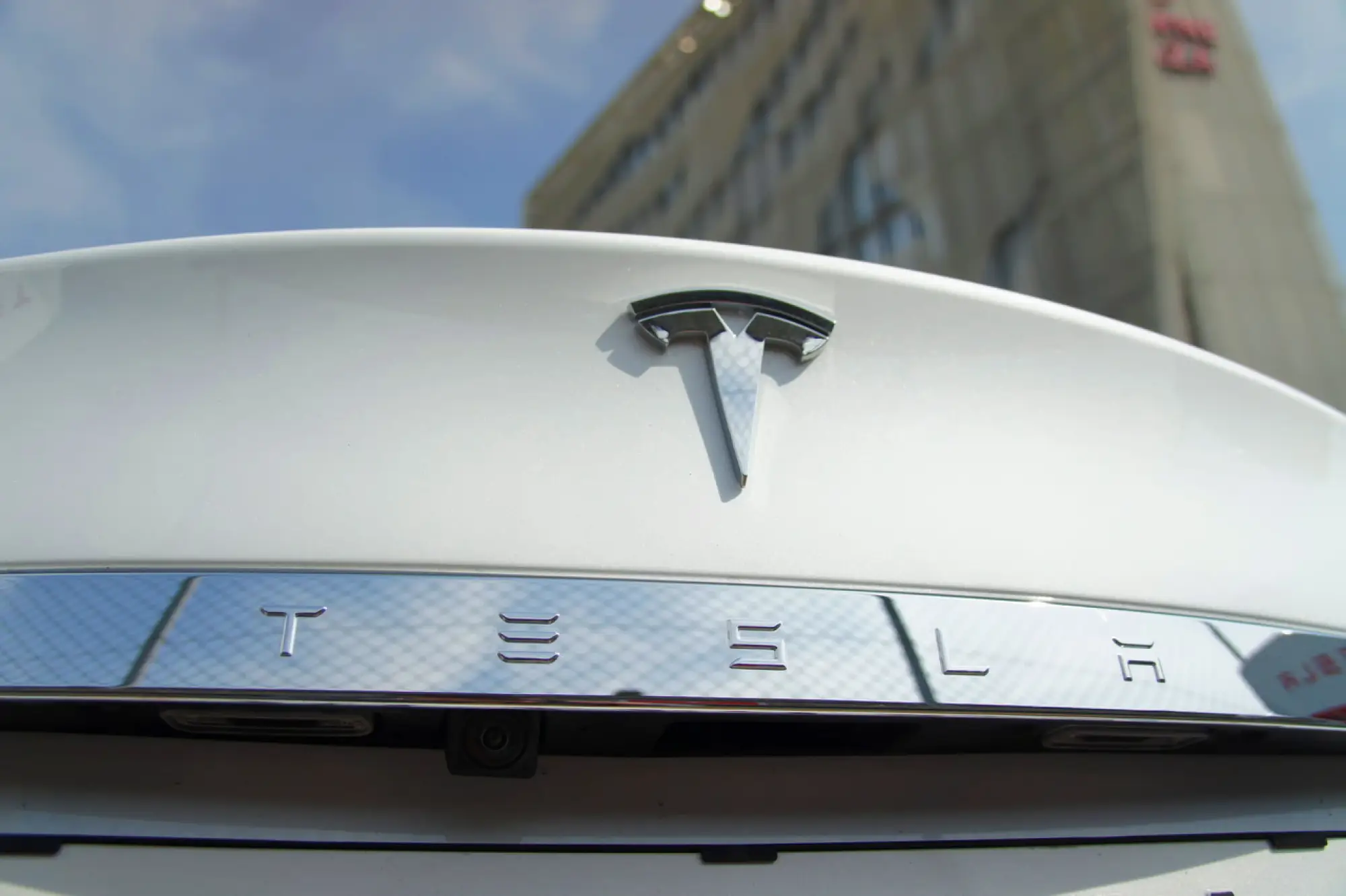 Tesla Model S P85D primo contatto 2015 - 16