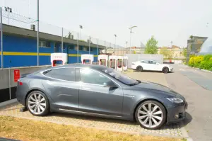 Tesla Model S P85D primo contatto 2015