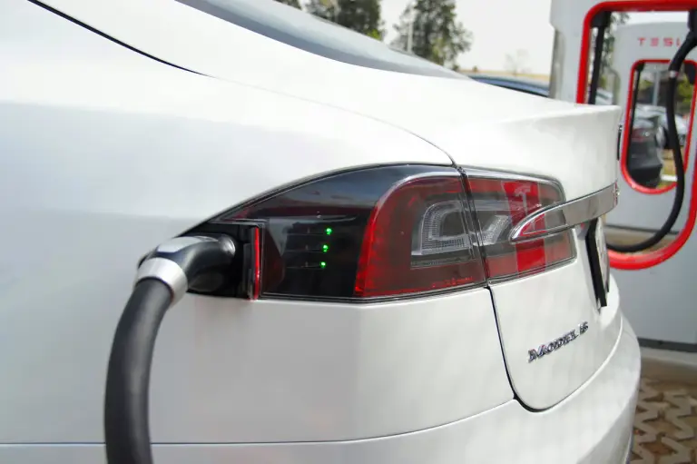 Tesla Model S P85D primo contatto 2015 - 52