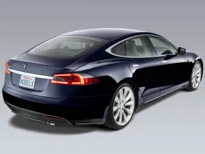 Tesla Model S Performance Plus - 11