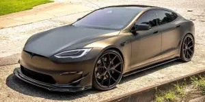 Tesla Model S Plaid RS Edition - Foto